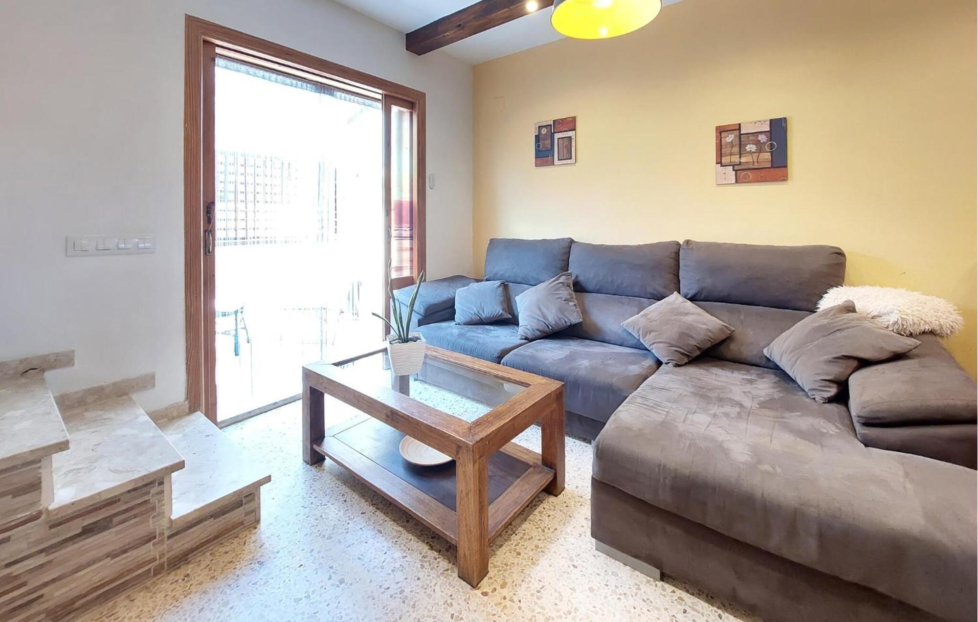 Stunning Home In Benicasim With Kitchen Беникасим Экстерьер фото